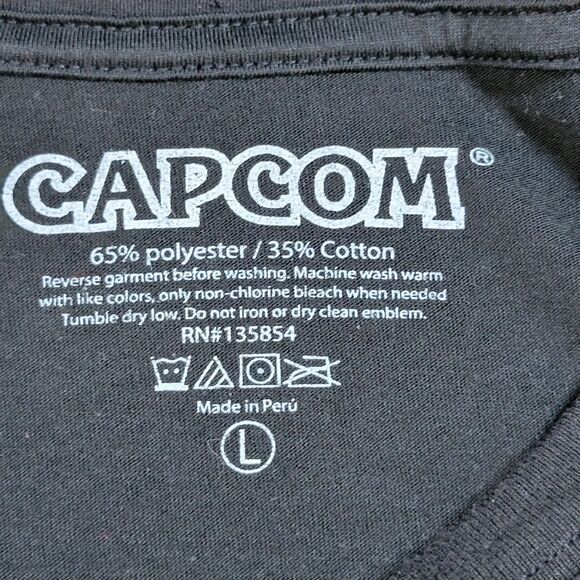 Capcom Graphic SS Tee Black "Street Fighter Dhalsim" Flame Sleeves - Size Large - Picture 4 of 4